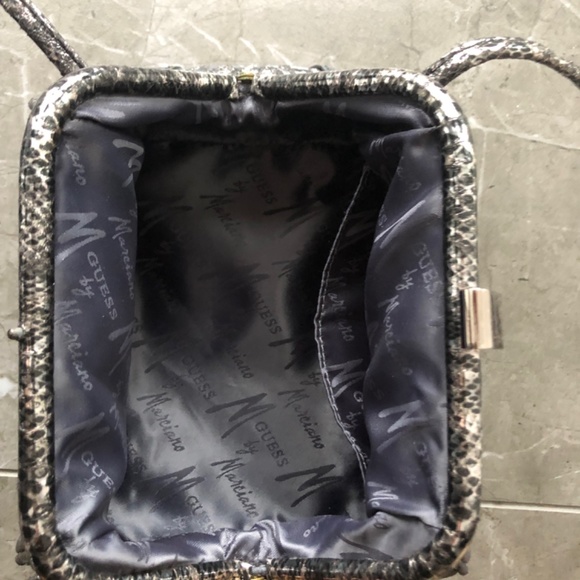 Purse - Picture 2 of 2